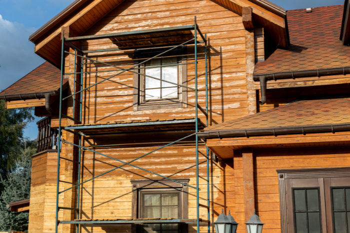 Renovace dřevěné fasády